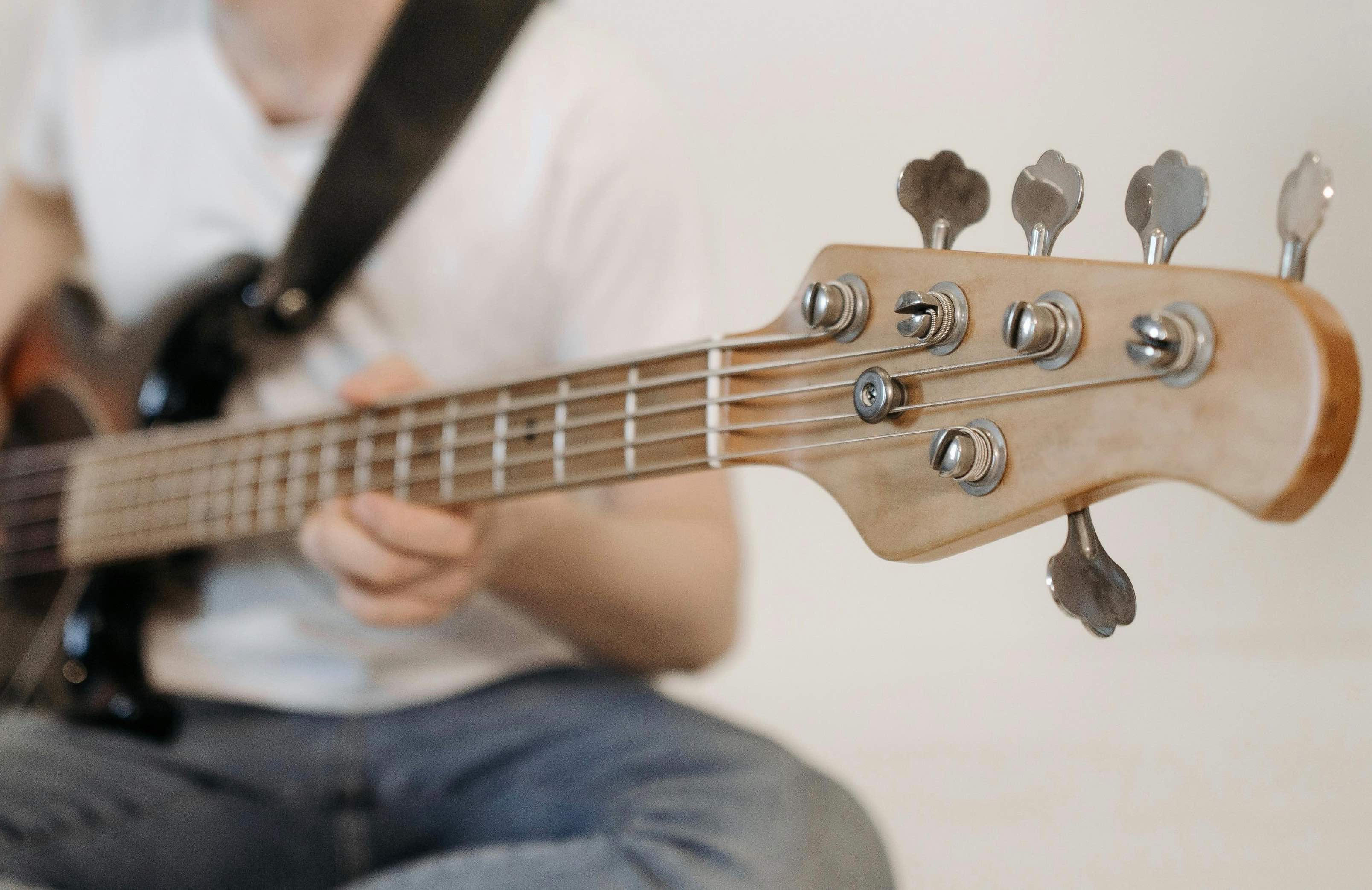 Basse – Instrument de la School of Rock
